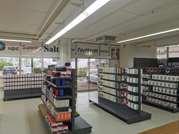 phonezone Bern – Grosse Auswahl an Occasion Smartphones in der Glasvitrine.